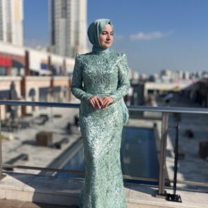 Minel Taşlı Elbise